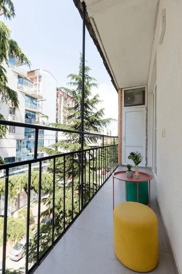 Bubukin Appartement Batoemi Buitenkant foto