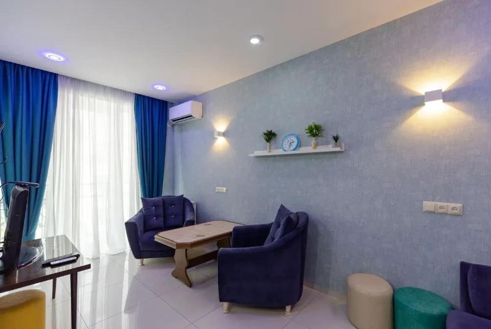 Bubukin Appartement Batoemi Buitenkant foto